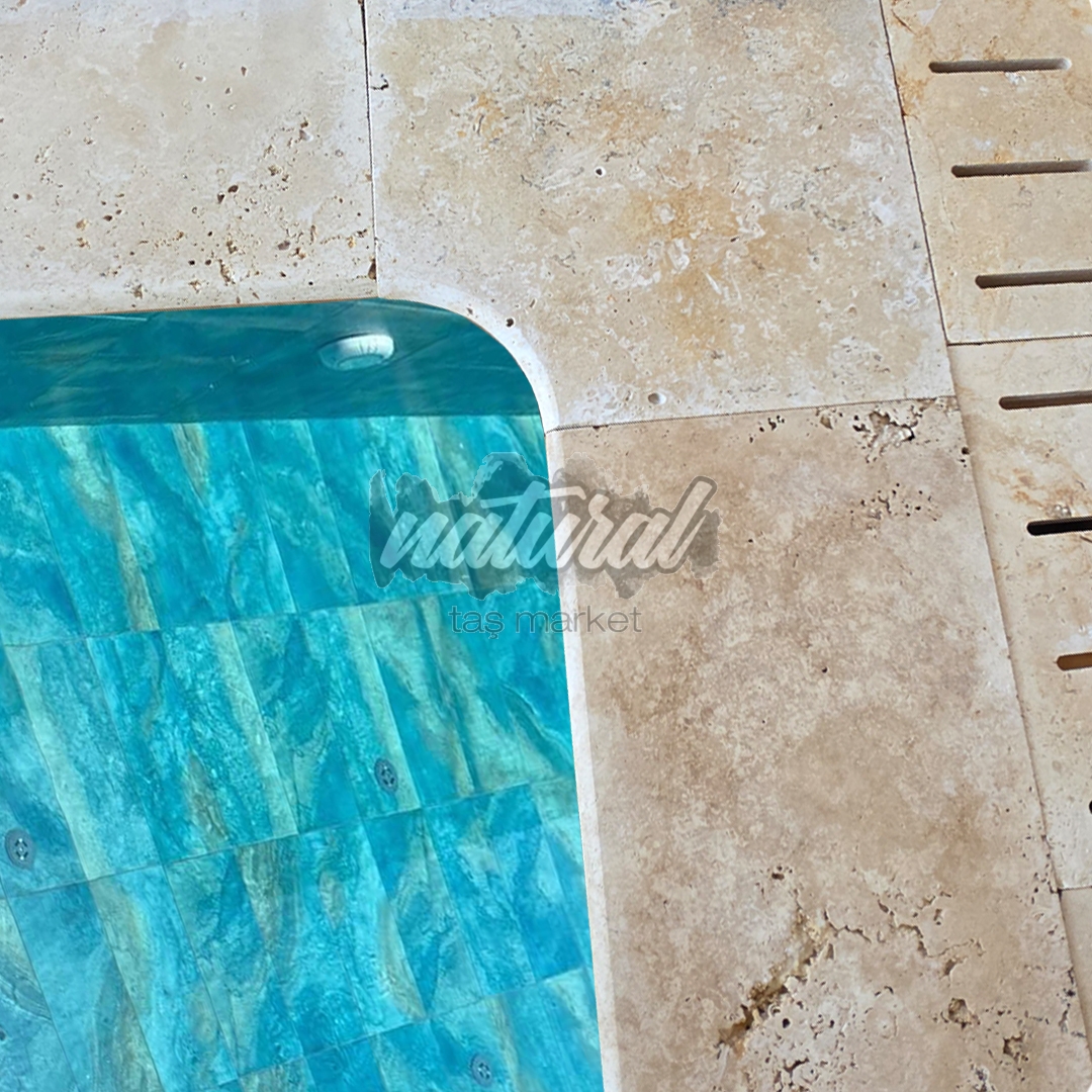 Traverten%20Havuz%20Köşe%20Taşı%20(3x33x33)